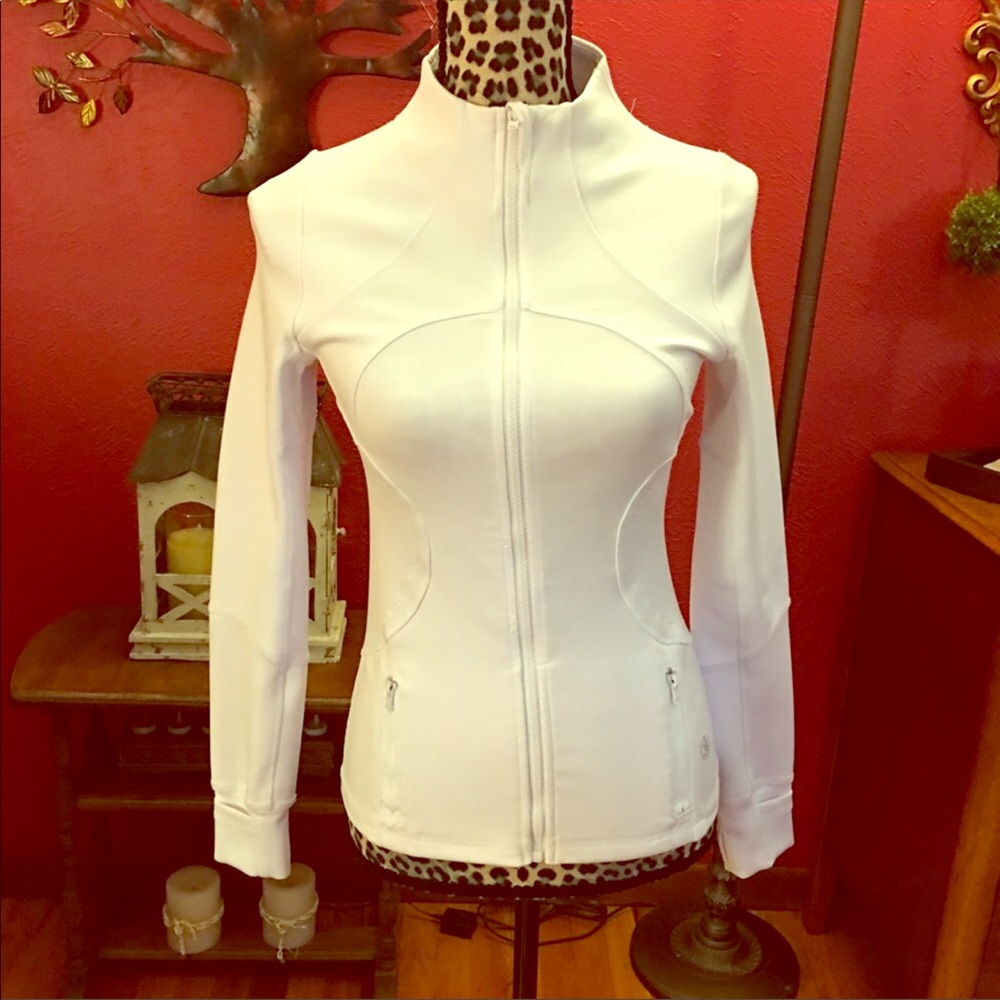 Electric ⚡️ Yoga Athletic Top